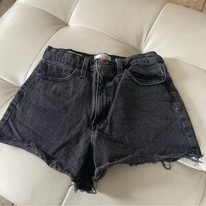 NWOT Universal Thread High Rise Shorties Sz 4 black frayed hem